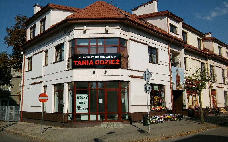 Lubartów – Dyskont Odzieżowy Tania Odzież – ul. Mickiewicza